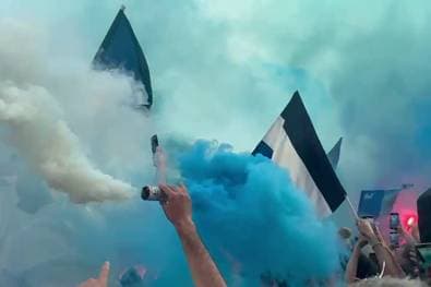 Gänsehaut! Wahnsinns-Bilder aus Neapel