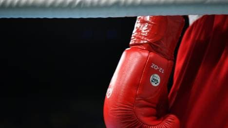 1908 wird Johnson zu einem Vorreiter im Sport