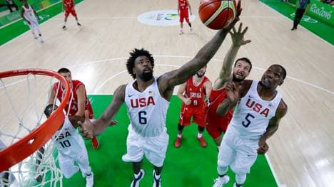 Basketball - Olympics: Day 7