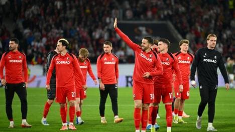 Freiburg lässt sich feiern - und die Bundesliga hofft