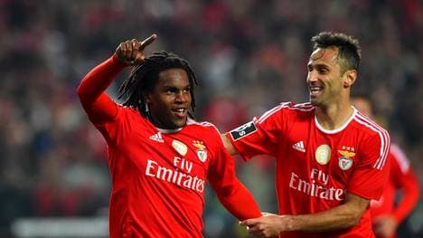 FBL-POR-LIGA-BENFICA-ACADEMICA