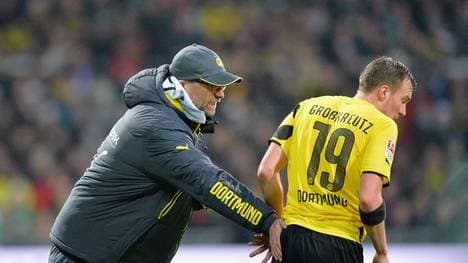 Jürgen Klopp (l.) ermuntert Kevin Großkreutz