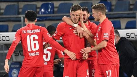 Jeffrey Gouweleeuw markierte den Siegtreffer für den FC Augsburg gegen Arminia Bielefeld