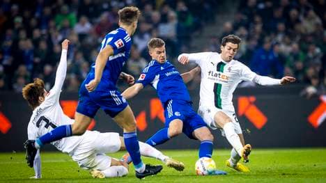 Schalke erkämpft sich einen Punkt in Gladbach