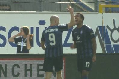 "Astreiner Hattrick" beschert Mannheim den Sieg