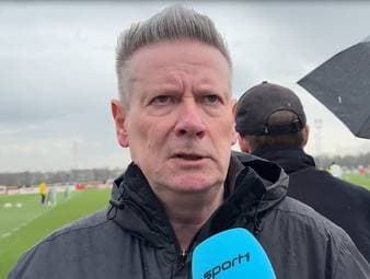 Die Vertragssituation von Nico Schlotterbeck bei Borussia Dortmund ist weiterhin nicht endgültig geklärt. Für viele BVB-Fans ist er ein wichtiger Bestandteil der Mannschaft, doch darüber, ob er seinen Vertrag in Dortmund verlängern wird, sind sich die Fans teilweise uneinig.