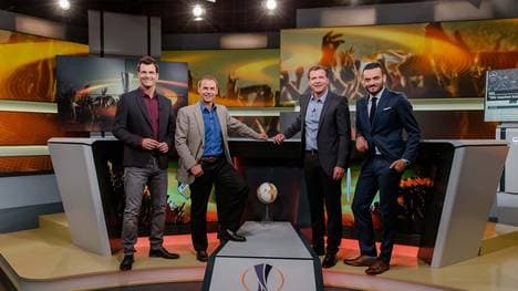 Oliver Schwesinger, Olaf Thon, Andreas Möller und Giovanni Zarrella präsentieren die UEFA Europa League auf SPORT1
