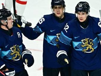 Finnland fährt historischen Sieg ein