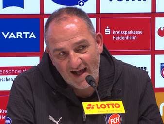 Der Jubel nach der Führung von Hoffenheim sorgte zunächst bei den Heidenheim-Fans für Ärger. Die Spieler der TSG präsentierten das Trikot von Mitspieler Bebou, dessen Ehefrau eine Fehlgeburt erlebte. FCH-Coach Frank Schmidt schickte im Anschluss den Zeugwart in die Kurve, um die Fans über die Situation aufzuklären und ein Missverständnis zu vermeiden.