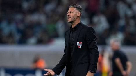 Martín Demichelis möchte seinen Vertrag bei River Plate erfüllen