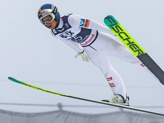 Historischer Triumph für Skisprung-Juwel