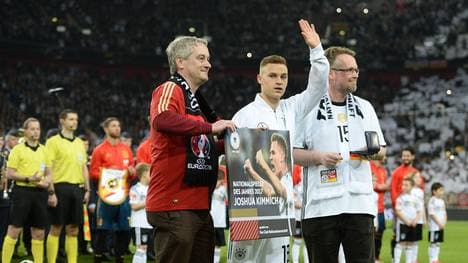 Joshua Kimmich gewann die Wahl vor Julian Draxler