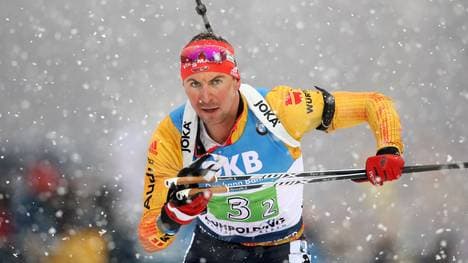 RUHPOLDING, GERMANY - JANUARY 18: Philipp Nawrath of Germany competes during the Men 4x7.5 km Relay Competition at the BMW IBU World Cup Biathlon Ruhpolding on January 18, 2020 in Ruhpolding, Germany. (Photo by Alexander Hassenstein/Bongarts/Getty Images)
