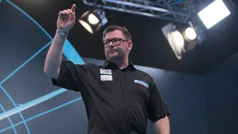 James Wade beim Darts Masters