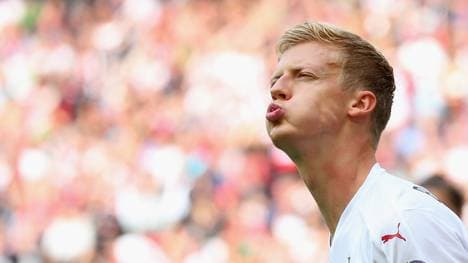 Timo Baumgartl hat leichte Knieprobleme