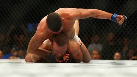Nate Diaz zwang Conor McGregor in Runde zwei zur Aufgabe