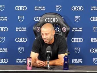 Die Vertragsverlängerung von Lionel Messi bei Inter Miami ist unter Dach und Fach. Nun äußert sich sein Trainer Javier Mascherano zu der Verlängerung und beschreibt, wieso die Miami-Verantwortlichen so gelassen waren.