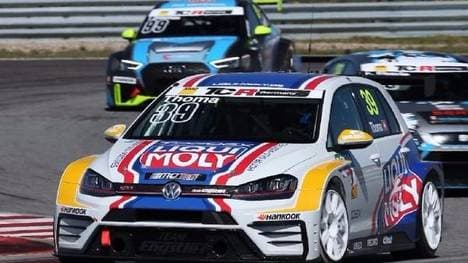 Florian Thoma gewann das Sonntagsrennen in Oschersleben