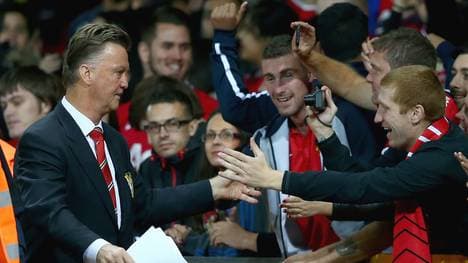 Louis van Gaal steht bei Manchester United in der Kritik