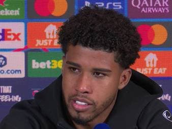 Liam Rosenior übernimmt das Traineramt beim FC Chelsea. Andrey Santos kennt den neuen Coach bestens aus seiner Zeit in Straßburg und findet ausschließlich lobende Worte für die Zusammenarbeit.