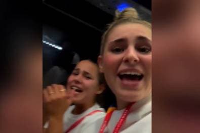 "On fire": DFB-Frauen feiern Auftaktsieg mit Gesangseinlage