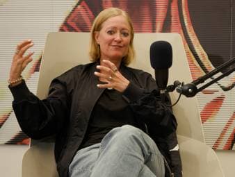 Renate Lingor gelang 2007 Unglaubliches: Der höchste WM-Sieg und eine unfassbare Serie ohne Gegentor. Entsprechend war der Empfang der Weltmeisterinnen in Deutschland, was die DFB-Legende immer noch emotional macht.