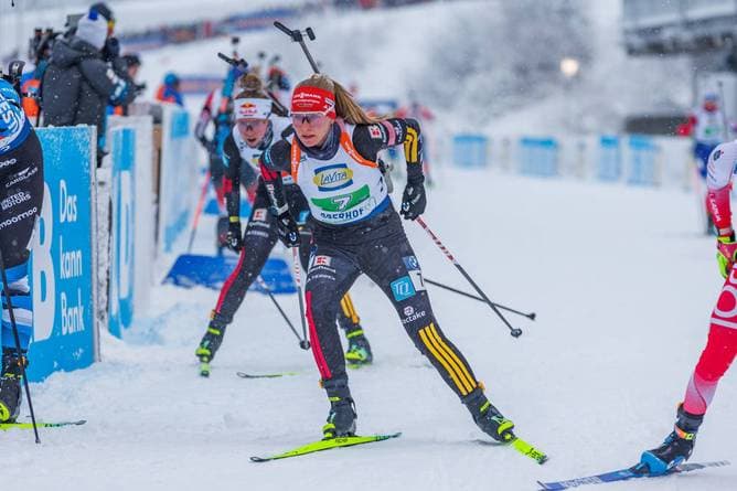 LIVE: Heimsieg? Deutsche Staffel vorne dabei!