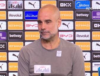 Die Frauenmannschaft von Manchester City erstmals seit 10 Jahren wieder die Meisterschaft gewonnen. Pep Guardiola spricht der Frauenabteilung daraufhin sein größtes Lob aus. 