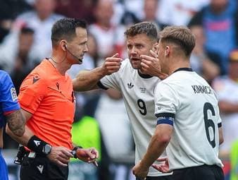 VAR-Ärger? "Eine Frau hätte das gesehen"