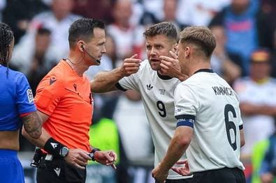 VAR-Ärger? "Eine Frau hätte das gesehen"