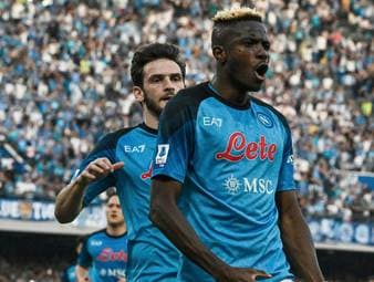 Meister Neapel startet gegen Aufsteiger