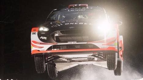 Mads Östberg kommt mit seinem neuen Ford Fiesta schon gut zurecht