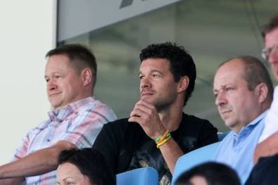 "Nicht alltäglich": Ballack erklärt Hilfe für Chemnitz 