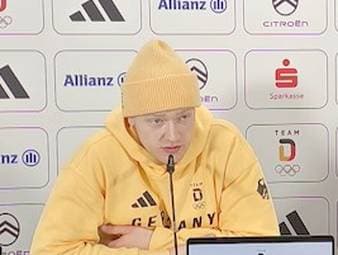 Rodler und Olympia-Goldmedaillengewinner Max Langenhan kritisiert auf der Pressekonferenz das präsentierte Kamerabild scharf.