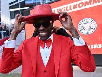 Erkannt? Ex-Kultprofi zieht alle Blicke auf sich