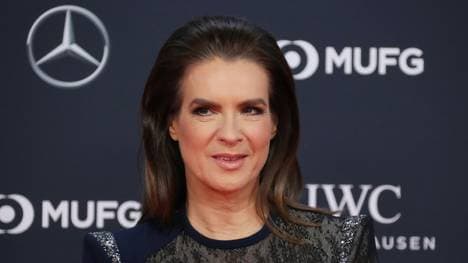 Eiskunstlauf-Team per Crowdfunding neu eingekleidet