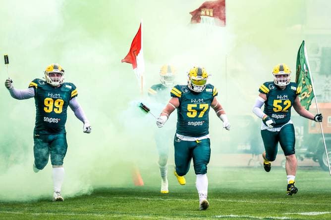 Trainer-Beben: Deutsches Football-Team erneut im Chaos