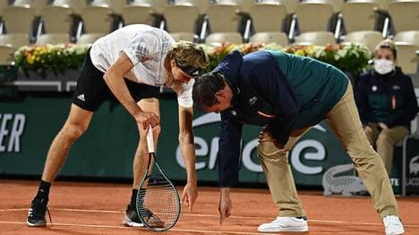 Alexander Zverev stritt sich beim Aus gegen Jannik Sinner mit dem Schiedsrichter