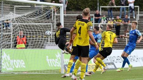 Borussia Dortmund muss sich gegen den 1. FC Magdeburg geschlagen geben