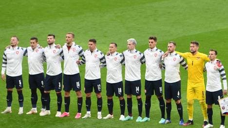 Tschechiens Abflug verzögert sich durch eine Panne