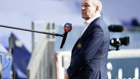 Besondere Auszeichnung für Frankfurts Peter Fischer 