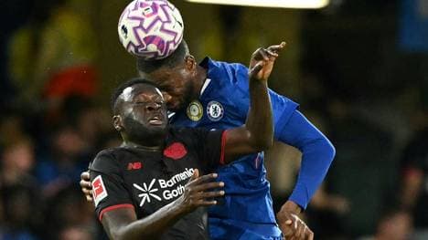 Victor Boniface (l.) wechselt wohl nach Mailand