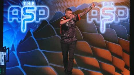 Nathan Aspinall spielt immer wieder stark auf bei der Darts-WM
