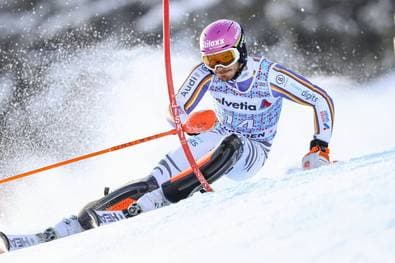 Straßer im Slalom weit zurück