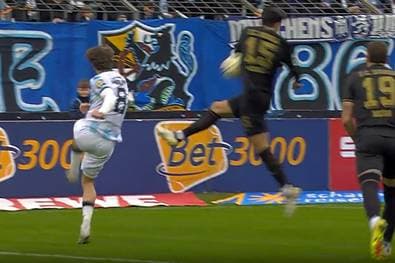 Ist das wirklich ein Elfmeter?