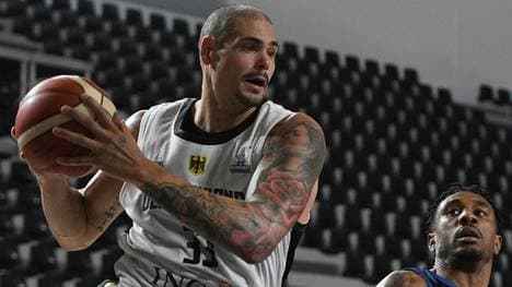 Zirbes erzielt gegen Großbritannien 14 Punkte