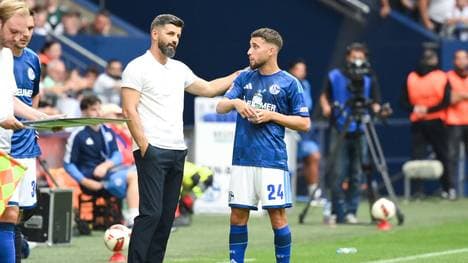 Der FC Schalke 04 gastiert in Halle