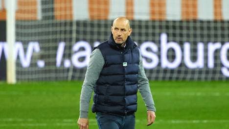 Heiko Herrlich ist seit etwas mehr als einem Jahr Trainer beim FC Augsburg