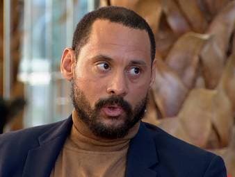 Dominik Kohr ist jetzt alleiniger Liga-Rekordhalter, was Platzverweise angeht, teils auch wegen überharter Fouls. Die Runde im SPORT1-Doppelpass sieht eine harte Strafe für ihn vor. 