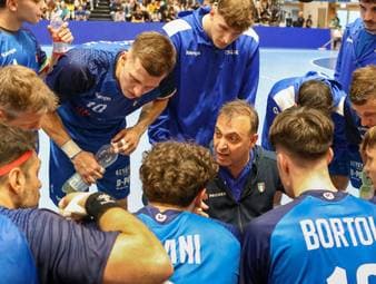 Nach 28 Jahren! Hanning führt Italien zur EM